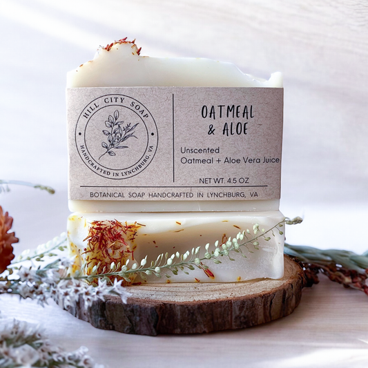 Oatmeal & Aloe ⸙ Botanical Soap